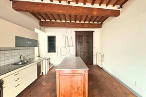 Casa indipendente di 100 m² con 4 locali a Sansepo