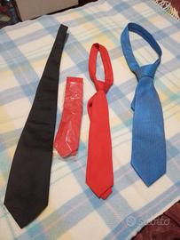 set di cravatte 