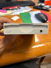 Iomega zip 100 interno