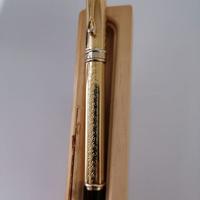 6)   RARA BIRO OSAMA DORATA