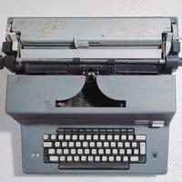 Macchina da scrivere 