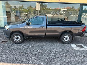 Toyota Hilux 2wd Single cab