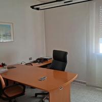Ufficio - Studio professionale semiarredato
