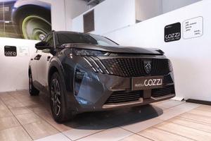 PEUGEOT 5008 3ª serie - 5008 Hybrid 145 e-DCS6 All