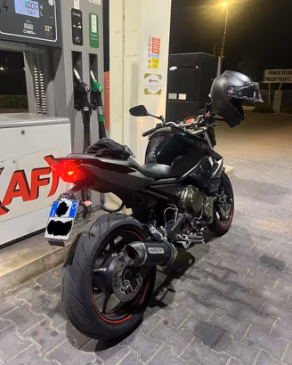 Yamaha xj6 (depo a libretto)
