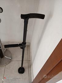 bastone da passeggio e da casa