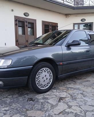 Renault Safrane Asi Oro incidentata trentennale