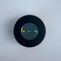 Speaker Bluetooth Impermeabile con Ventosa e LED