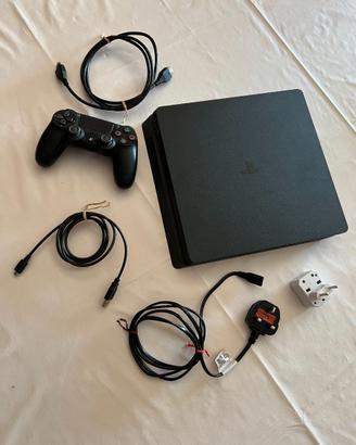 Play station 4 slim 1 TB Con Joypad