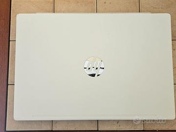 HP Pavilion 14" Intel i5 8ª Gen | Windows 11 | Aud
