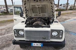 DEFENDER