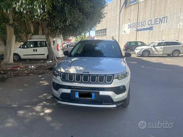 Jeep Compass 07/2023 prezzo non trattabile