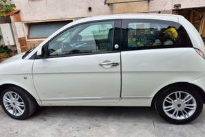 Lancia Ypsilon Ecochic 1.4 8V benzina/GPL