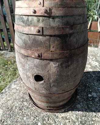 antica botte da restaurare