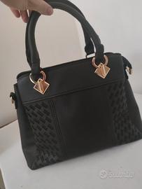 Borsa nera a spalla