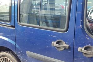 Porta laterale dx nuda FIAT DOBLO del 2006
