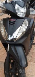 RICAMBI PER HONDA SH300 SPORTY