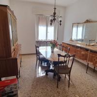 Sala da Pranzo Completa