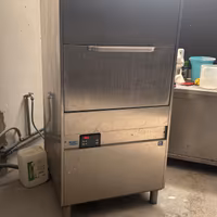 lavastoviglie professionale a capotta