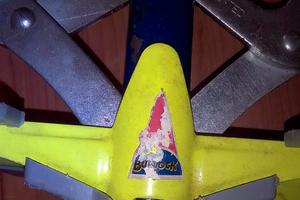 antifurto blocca pedali per auto