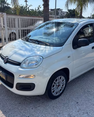 FIAT PANDA 1.2BENZ LOUNGE 2016