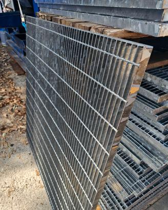 grate in ferro zincato