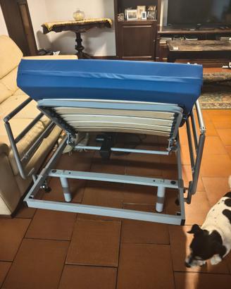 Letto ospedaliero elettrico