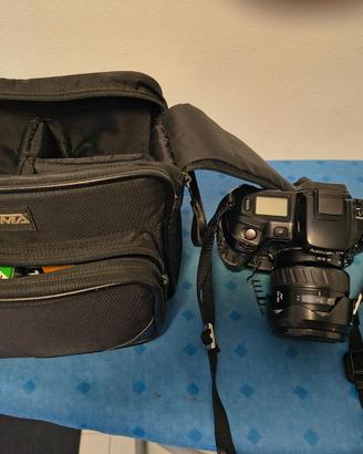Fotocamera 9000 AF motore + flash borsa  accessori