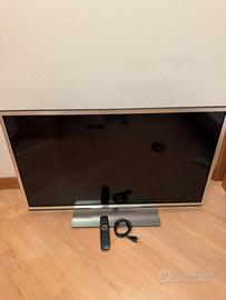 TV LED Philips 46”