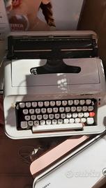 Typewriter Olivetti Scheidegger President