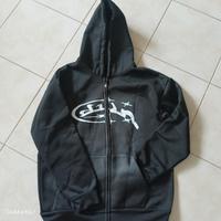 Blusa felpata con cappuccio