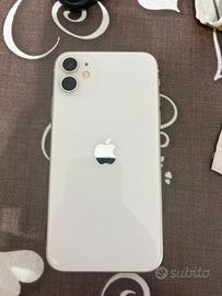 Iphone 11 NUOVO Completo di tutto Molti accessori.