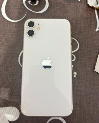 Iphone 11 NUOVO Completo di tutto Molti accessori.