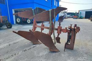 Aratro bivomere Freschi