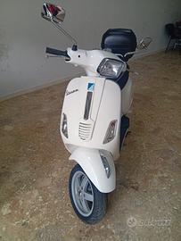 Piaggio Vespa 50 S 4T