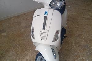 Piaggio Vespa 50 S 4T