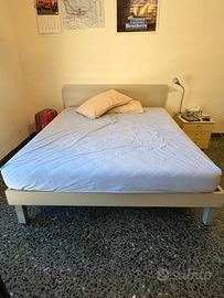Materasso in memory foam anallergico + doghe