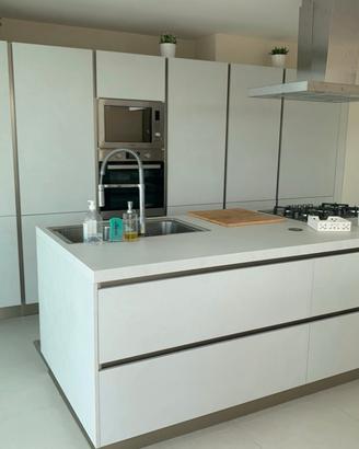 Cucina Veneta Cucine bianca con isola