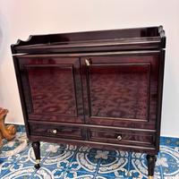 Mobile bar in ciliegio lucido