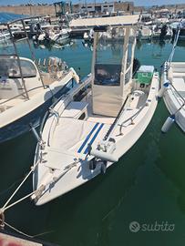 Barca 5.80 con Motore Yamaha 40/60