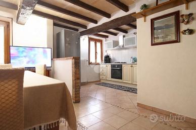 3 LOCALI A CASTELLARANO