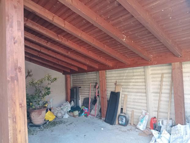 Garage doppio in legno come nuovo