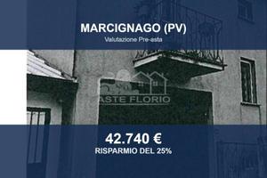 Immobile in asta di 112 m² con più di 5 locali a M