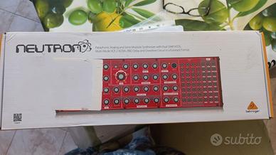 BEHRINGER NEUTRON SINTETIZZATORE ANALOGICO PARAFON