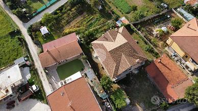 PORZIONE DI BIFAMILIARE A AVEZZANO