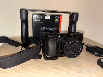 Sony a6400 ancora in garanzia + accessori