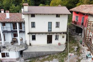 Casa indipendente di 181 m² con 5 locali a Pulfero
