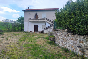 Vendita casa in montagna ad avellino vallata