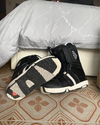 Scarponi snowboard atomic