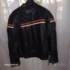 Giacca di pelle specifica per moto